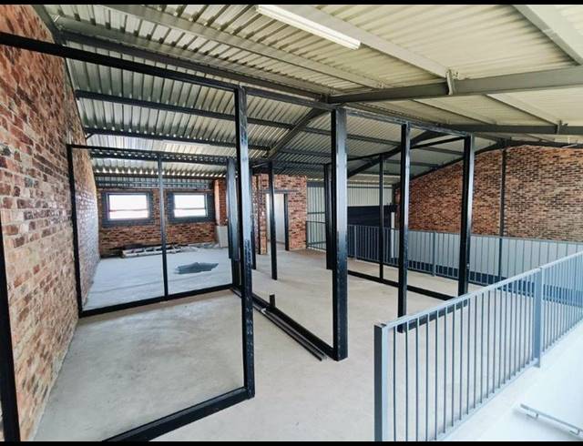 INDUSTRIAL PROPERTY TO RENT IN HALFWAY HOUSE